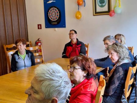 Avtomatski defibrilator (AED) rešuje življenja (2)